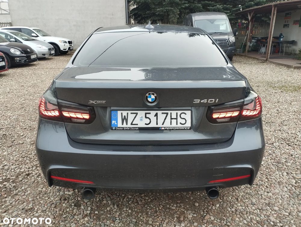 BMW Seria 3 340i GPF xDrive M Sport Shadow sport - 24