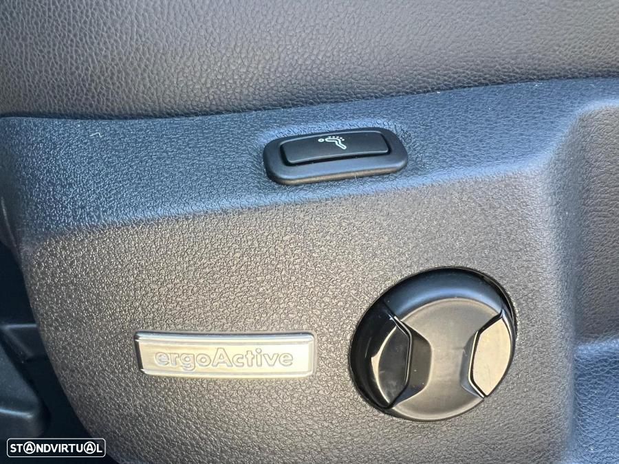 VW Golf Variant 1.6 TDi BlueMotion Comfortline - 13