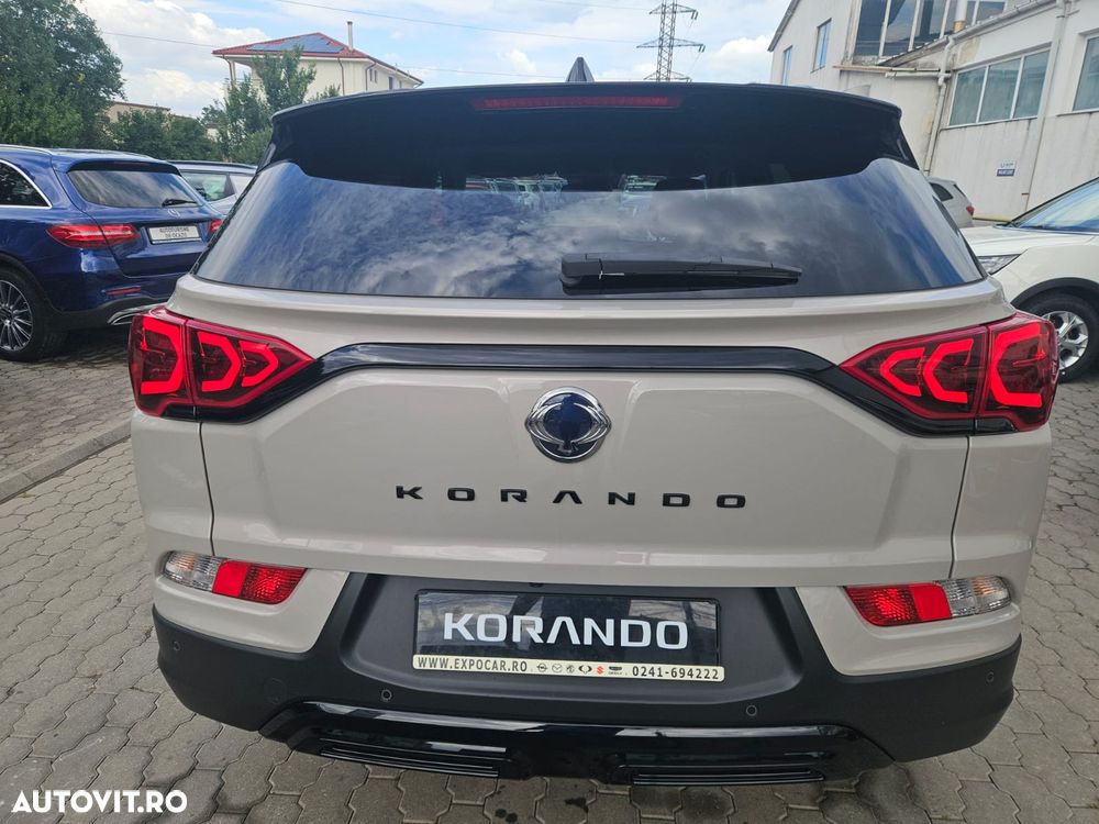 KGM Korrando - 8