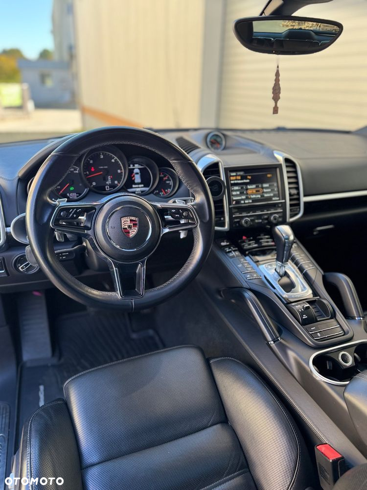 Porsche Cayenne Diesel Tiptronic S - 8