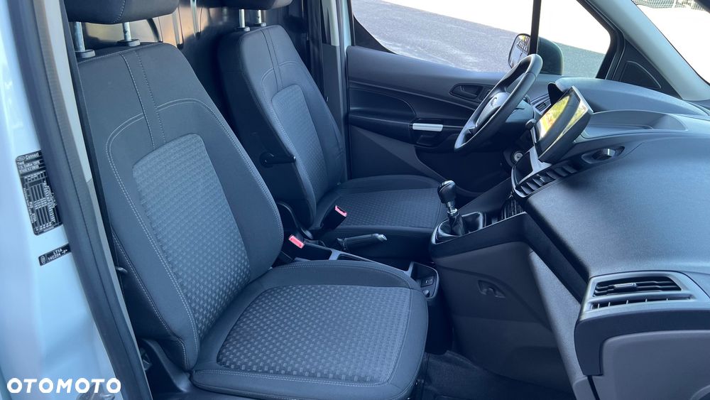 Ford Transit Connect - 9