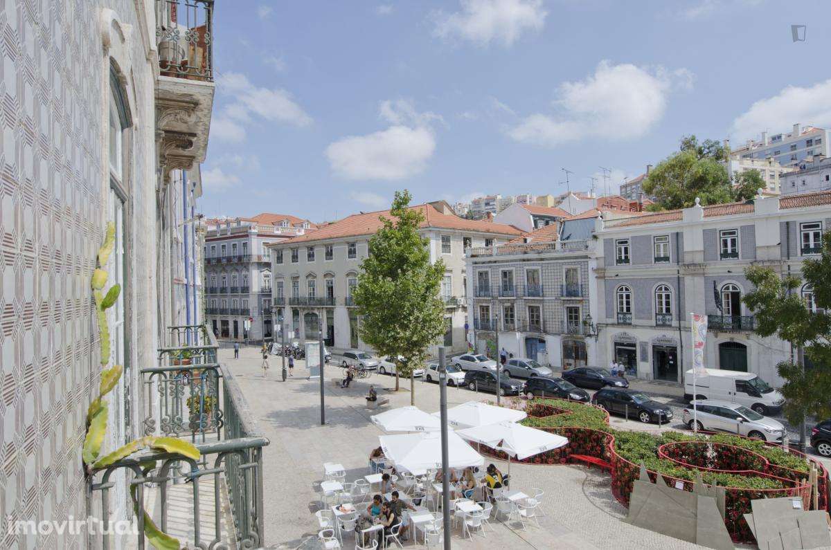 Quarto - localizado em Intendente Lisbon - Grande imagem: 4/18