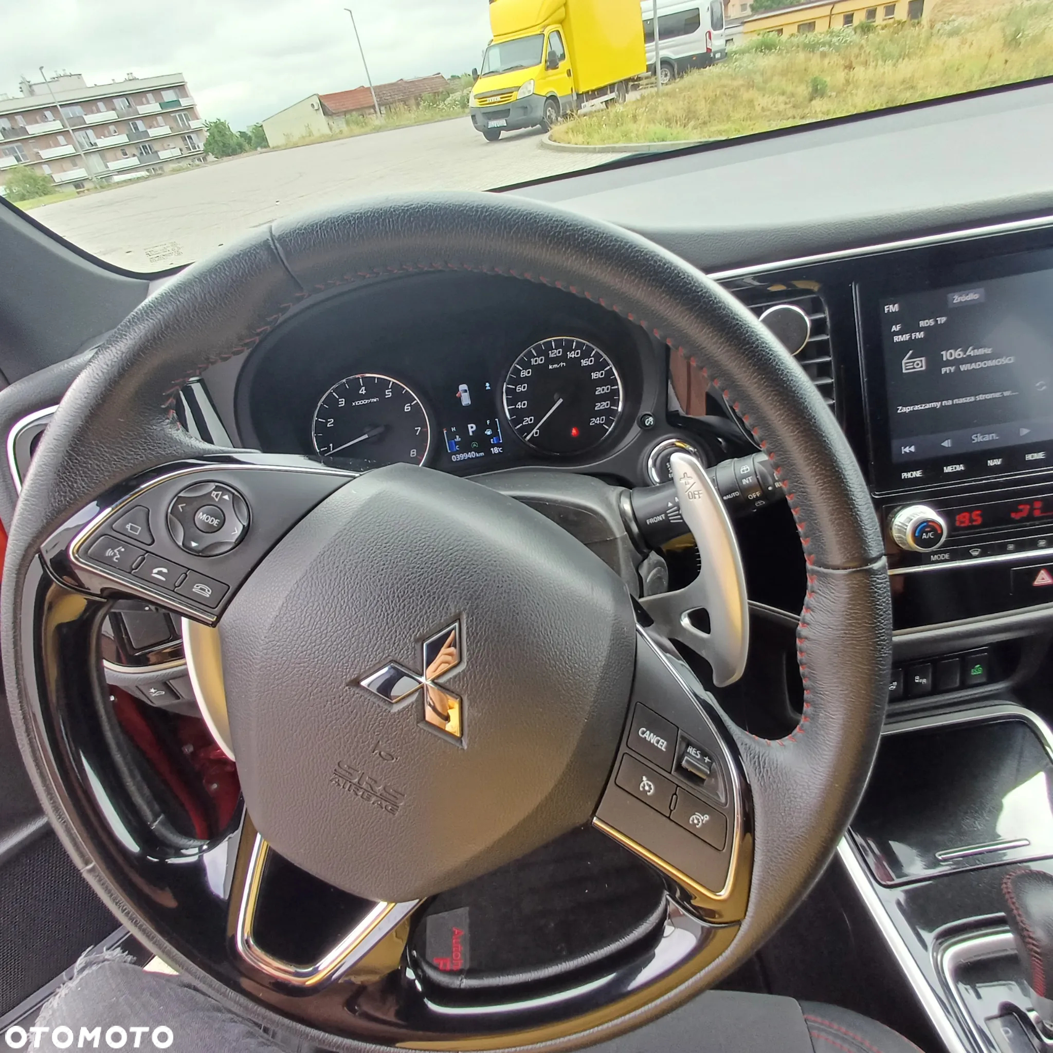 Mitsubishi Outlander - 33