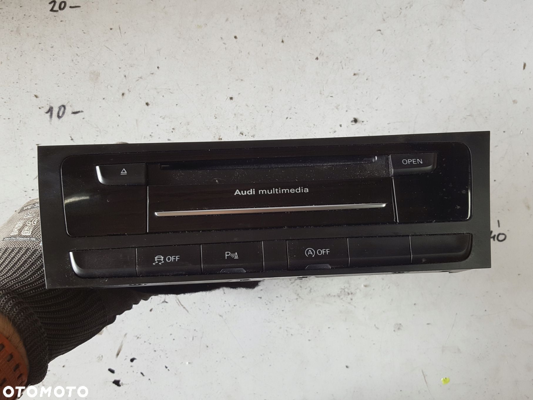 AUDI A4 B8 LIFT 11-15r RADIO NAWIGACJA CZYTNIK ANGLIK 8R2035666G - 1
