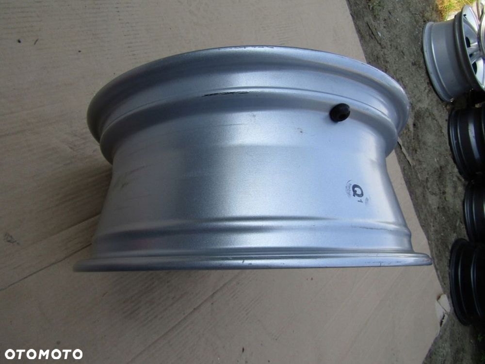 1x Felga 16 Toyota Auris Corolla Verso Avensis RAV4 6,5j 5x114,3 ET45 / PZ406-E067B-ZC - 5