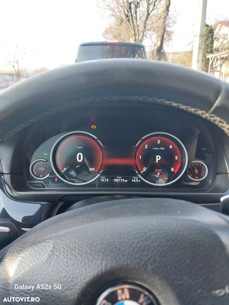 BMW Seria 5 525d xDrive AT - 7