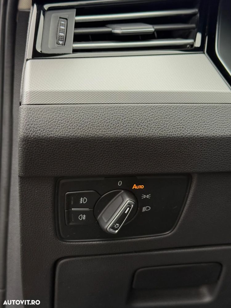 Volkswagen Passat 2.0 TDI DSG Comfortline - 31