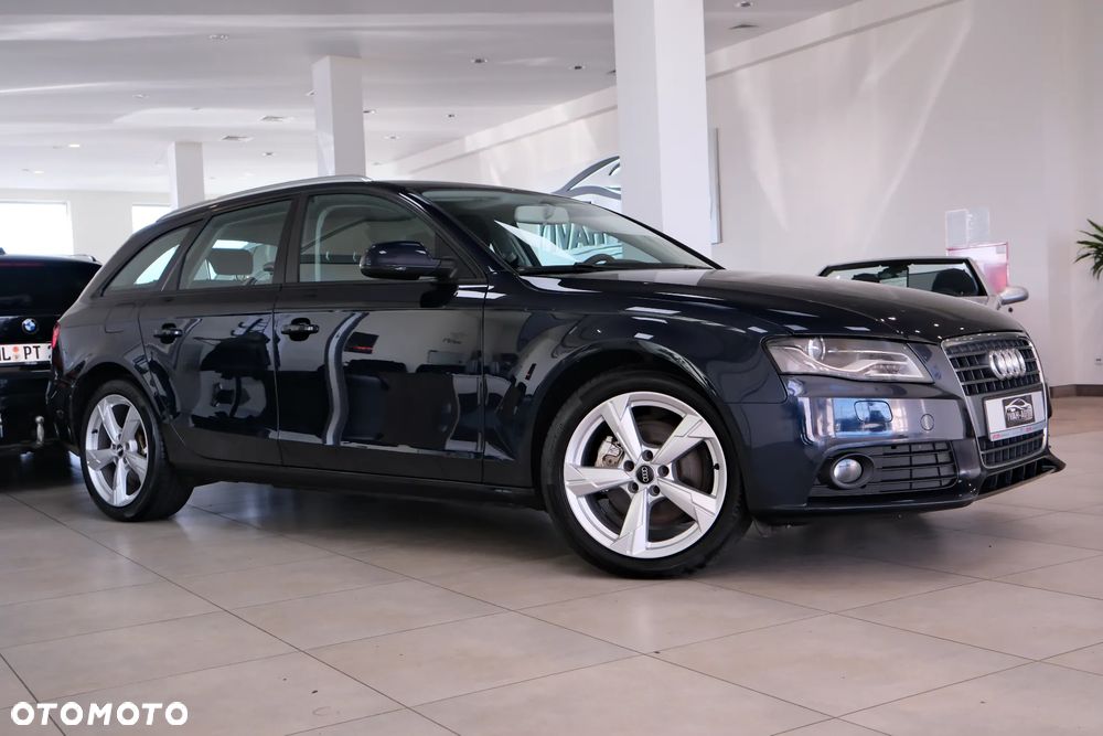 Audi A4 Avant - 4