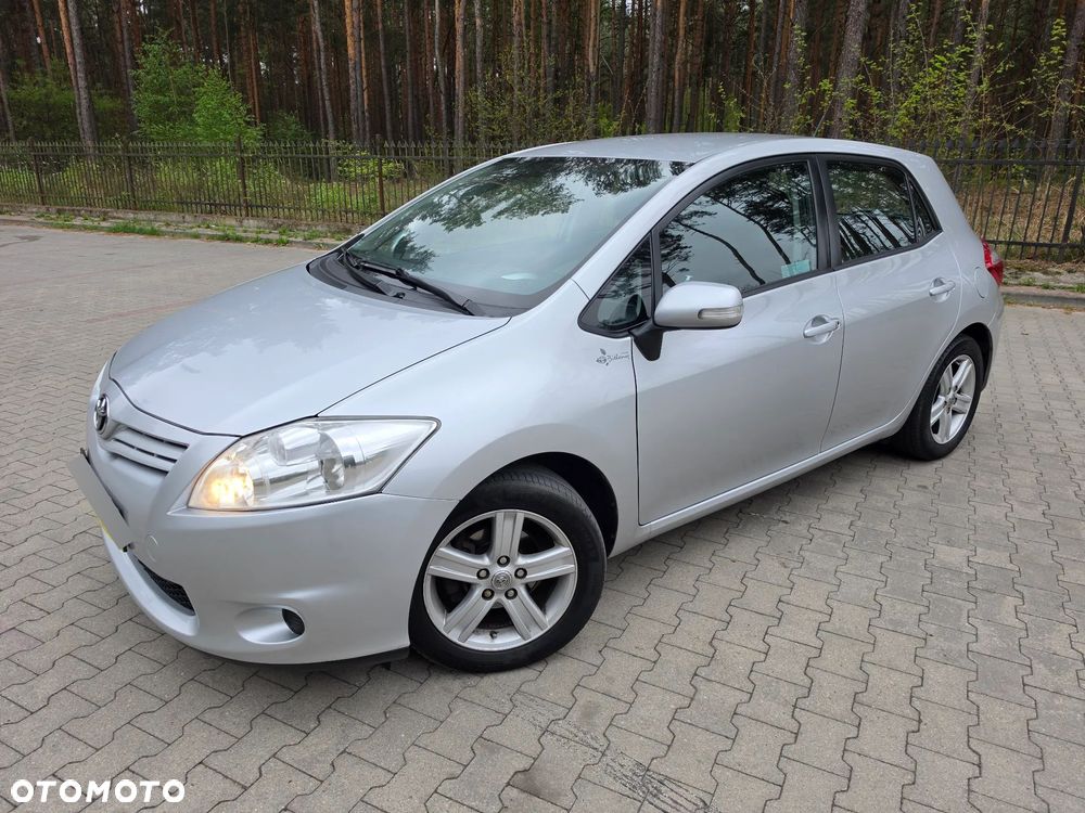 Toyota Auris 1.6 Luna - 5