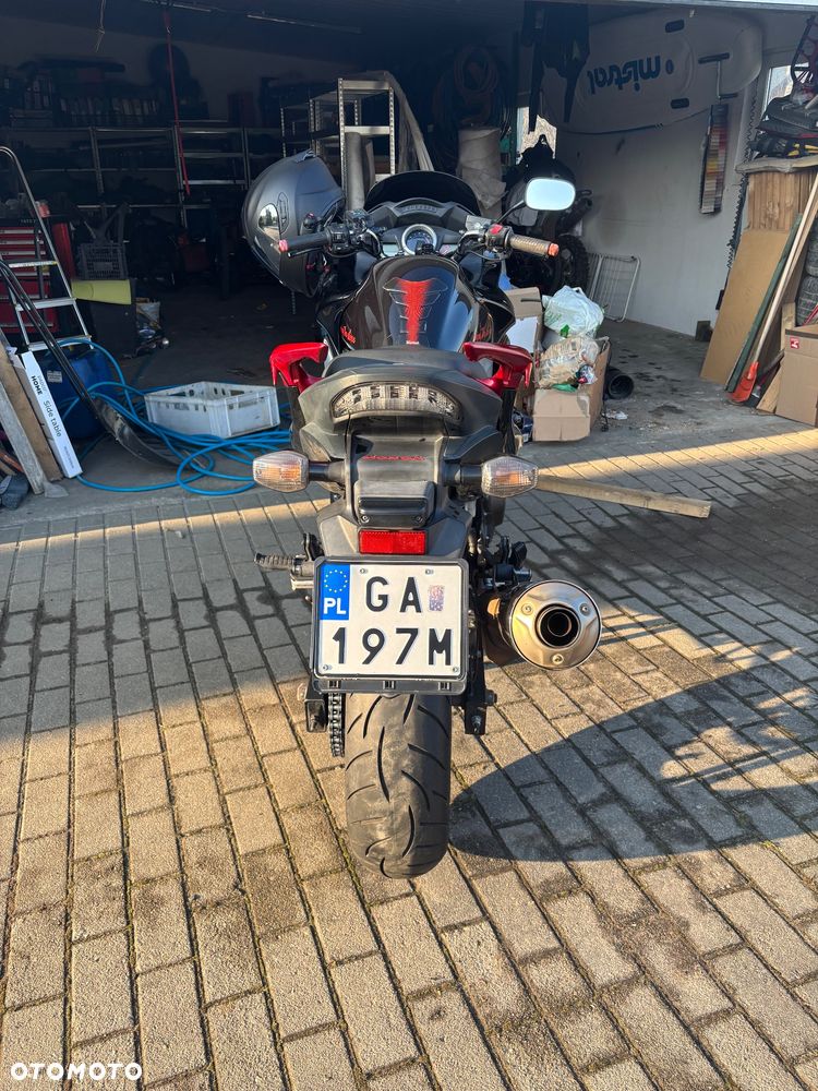 Honda CBF - 8