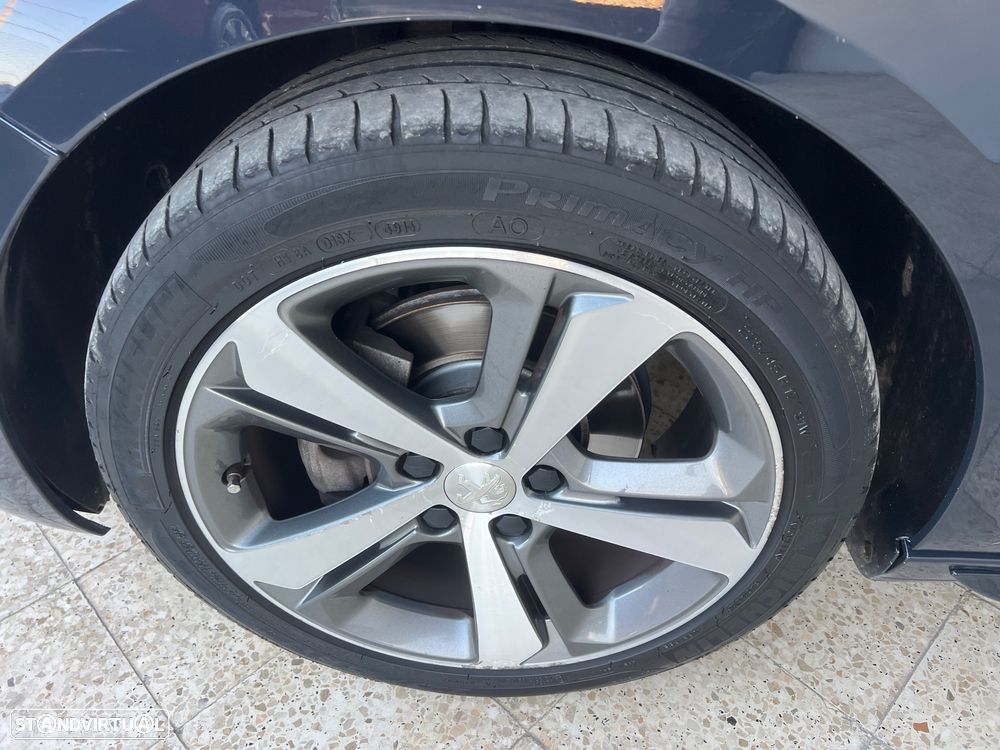 Peugeot 308 - 15