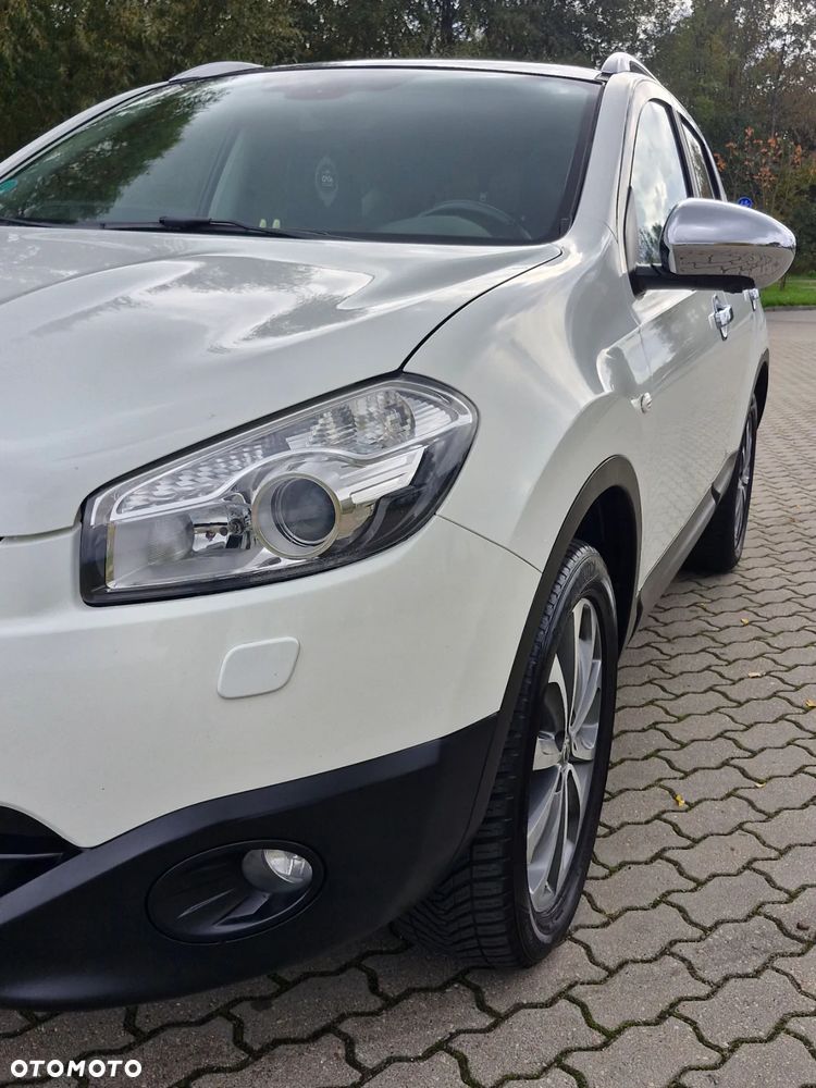 Nissan Qashqai 2.0 4 x 4 360 - 9