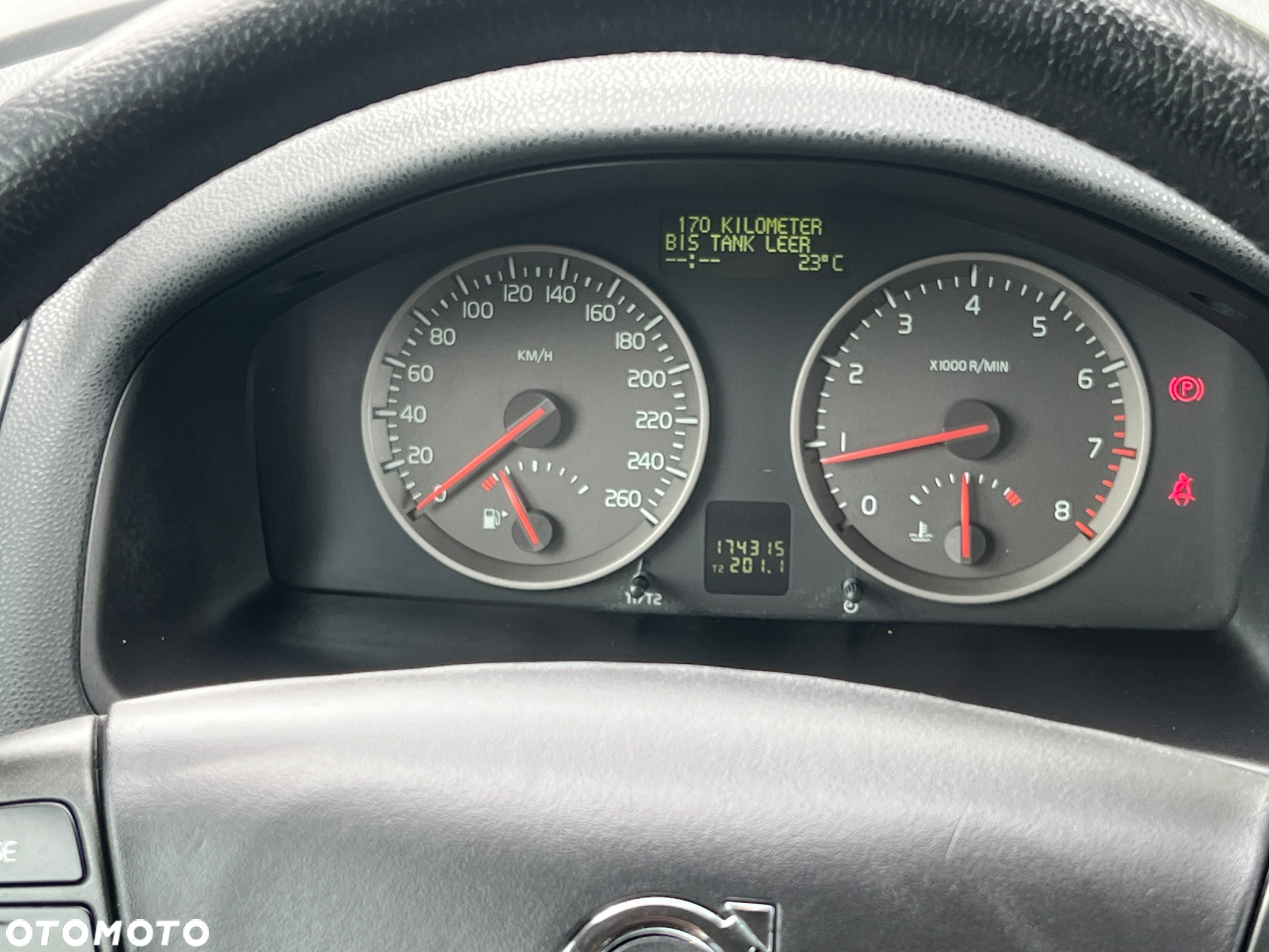 Volvo S40 1.8 - 24