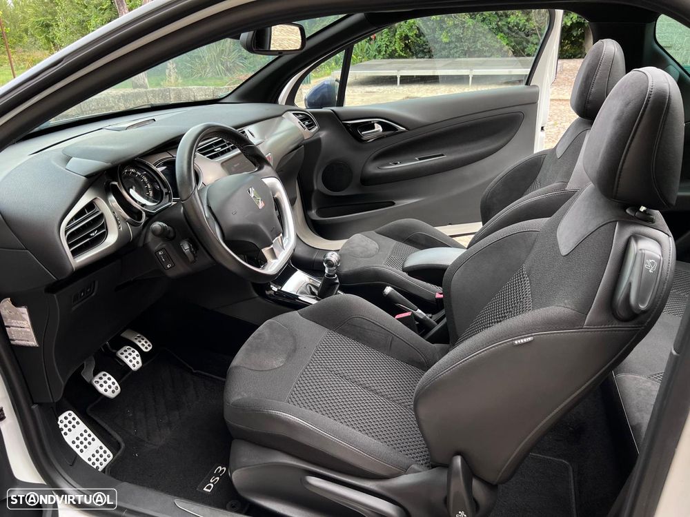 DS DS3 PureTech 110 Start & Stop So Paris - 10