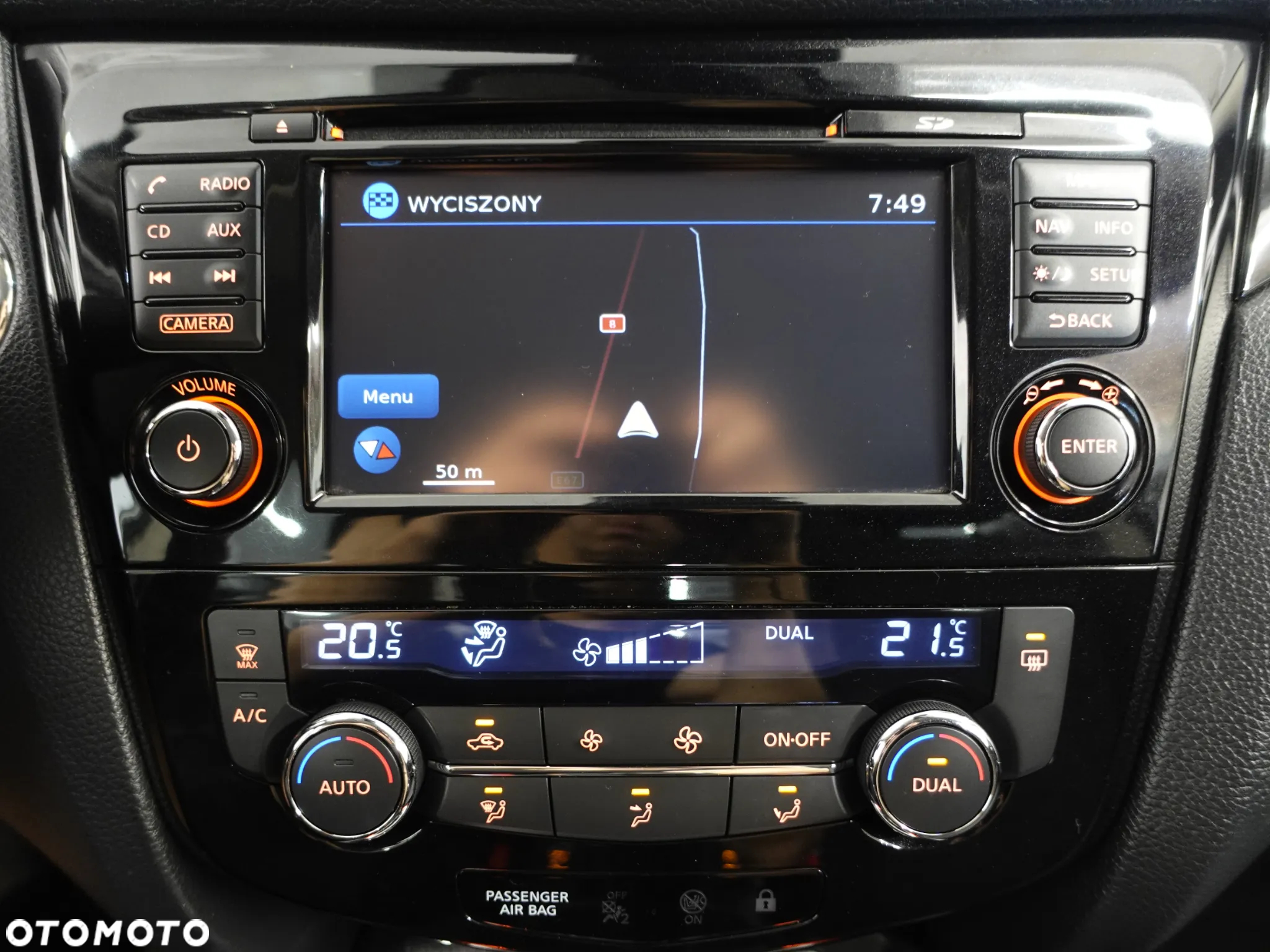 Nissan Qashqai 1.6 DCi N-Connecta Xtronic EU6 - 32