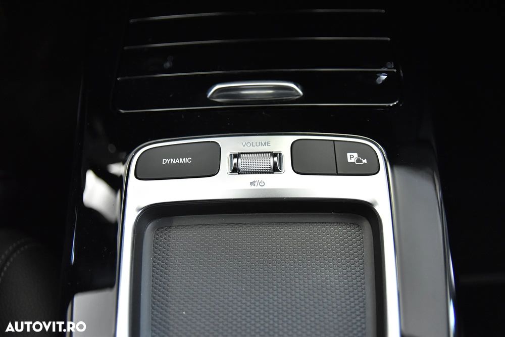 Mercedes-Benz A 180 MHEV 7G-DCT - 17