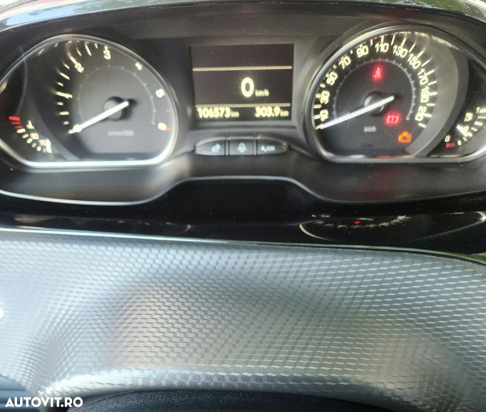 Peugeot 2008 1.6 BlueHDi FAP S&S Allure - 4