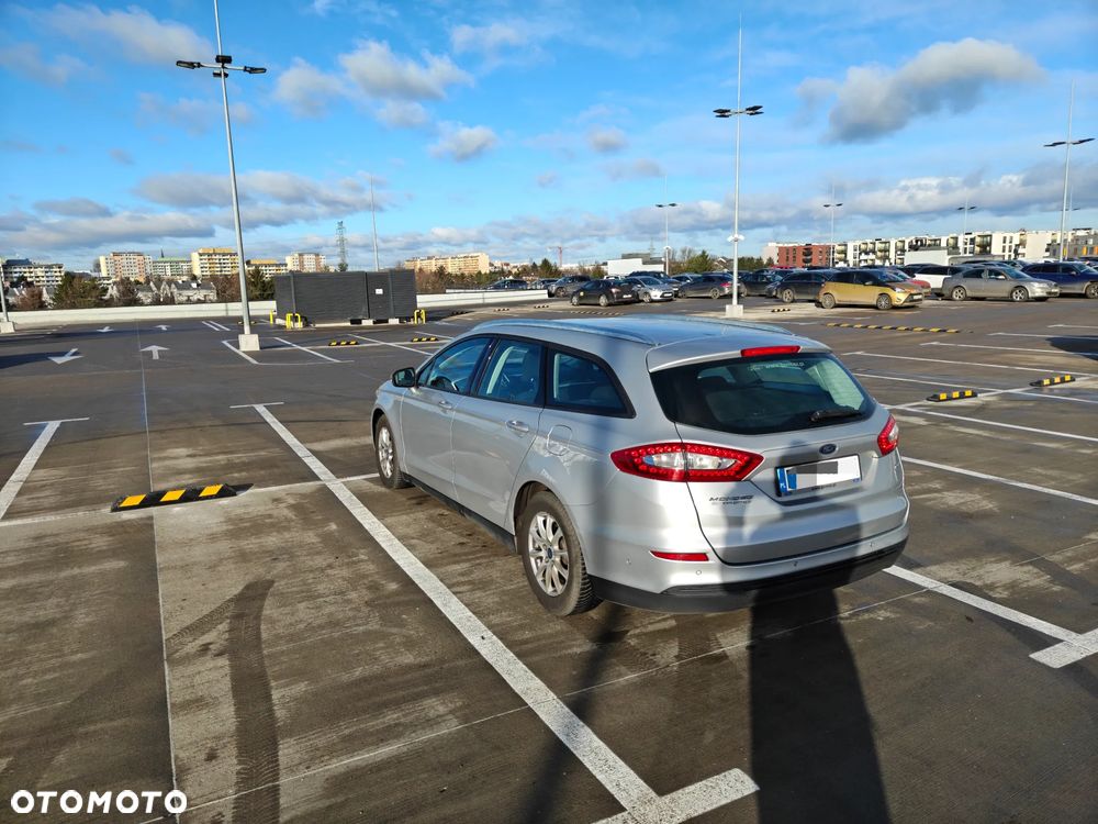 Ford Mondeo 1.5 EcoBoost Trend - 4