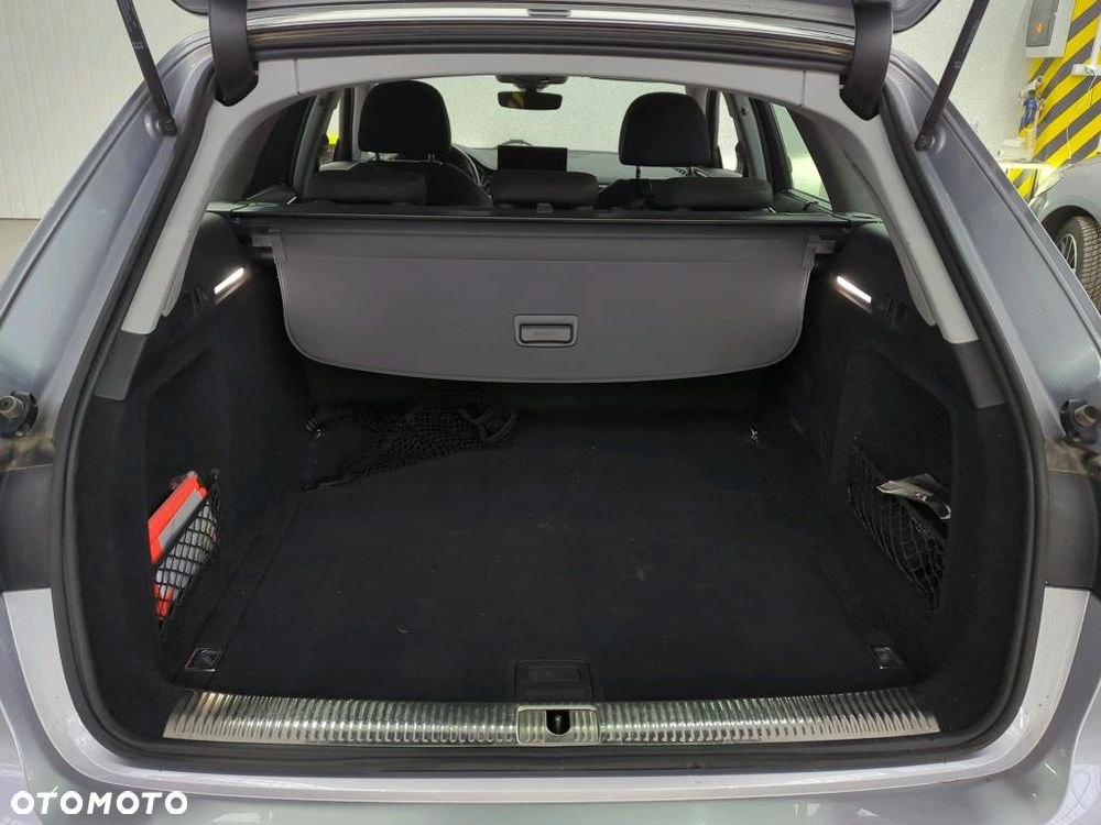 Audi A4 Avant 35 TDI mHEV S tronic - 26