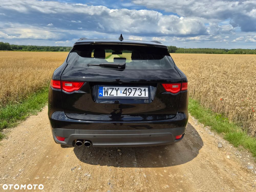 Jaguar F-Pace 2.0 i4D AWD Prestige - 8