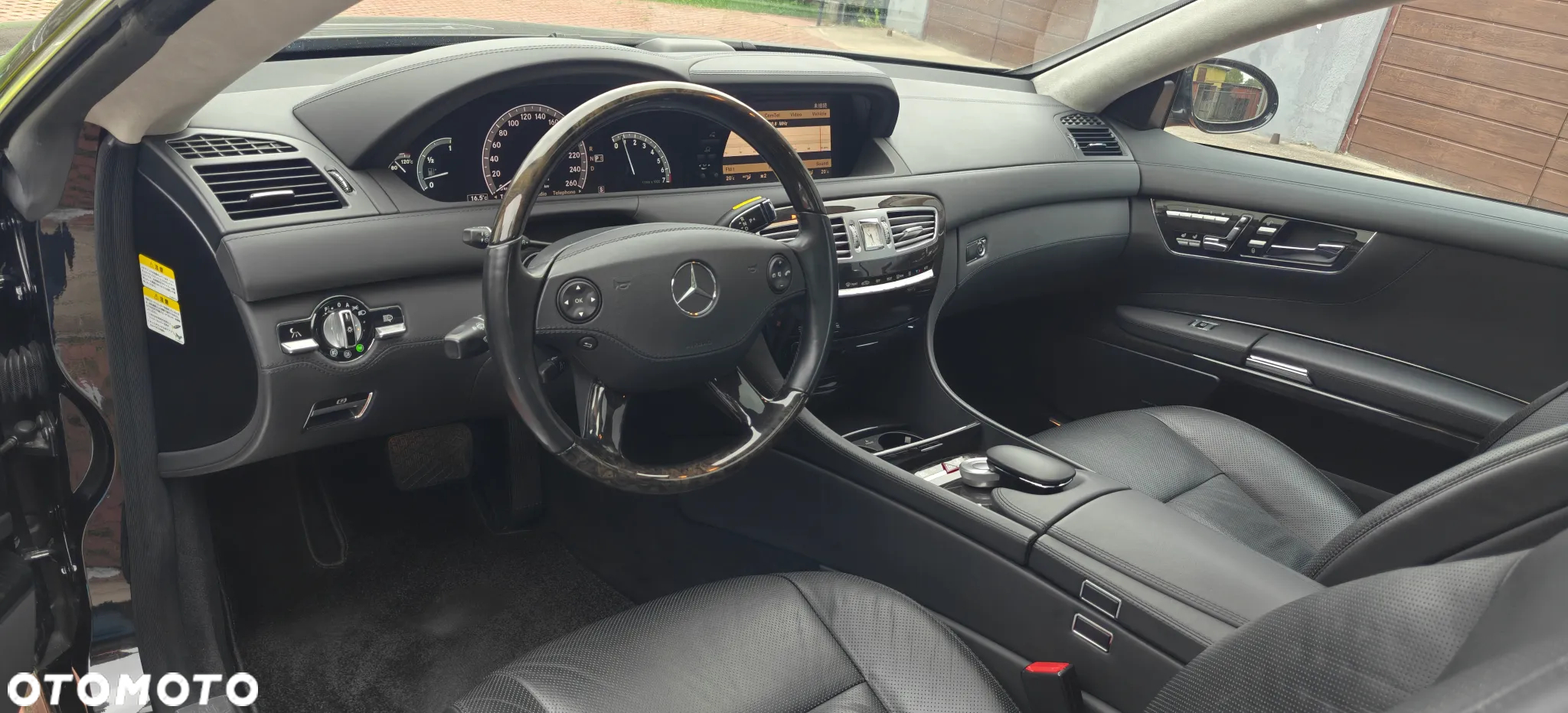 Mercedes-Benz CL 500 7G-TRONIC - 23