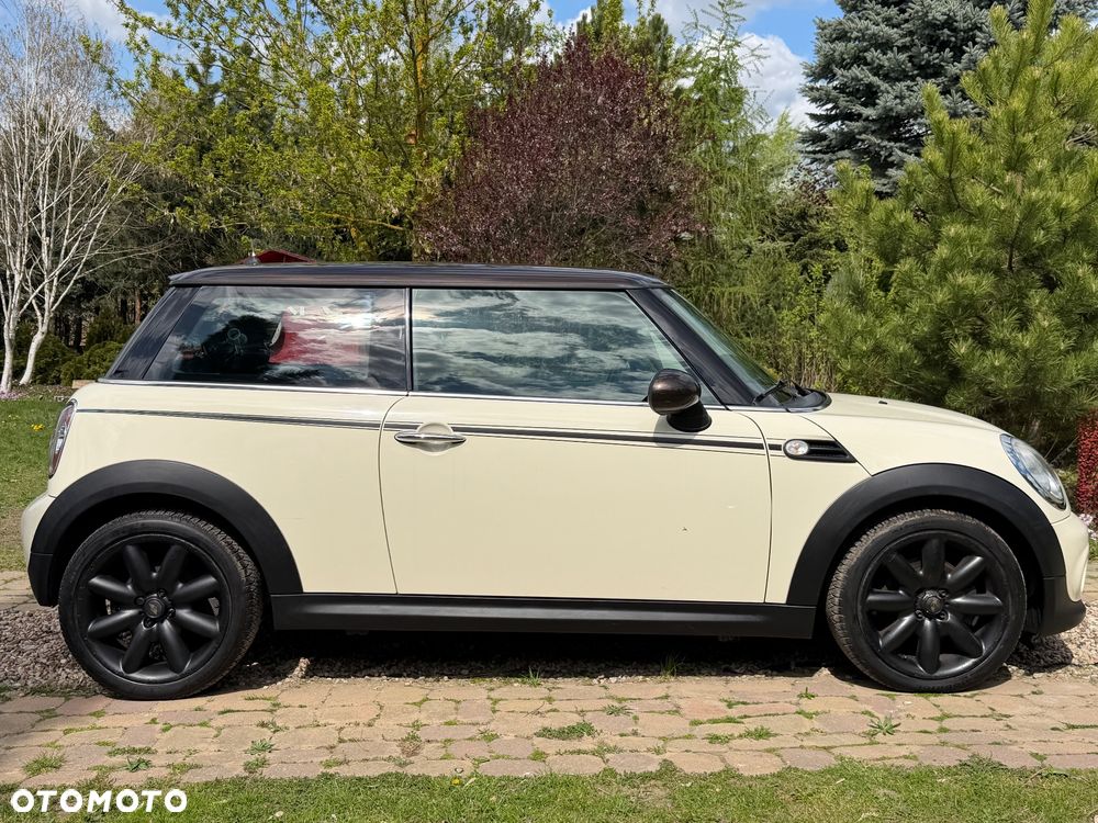 MINI Cooper D Brick Lane - 6