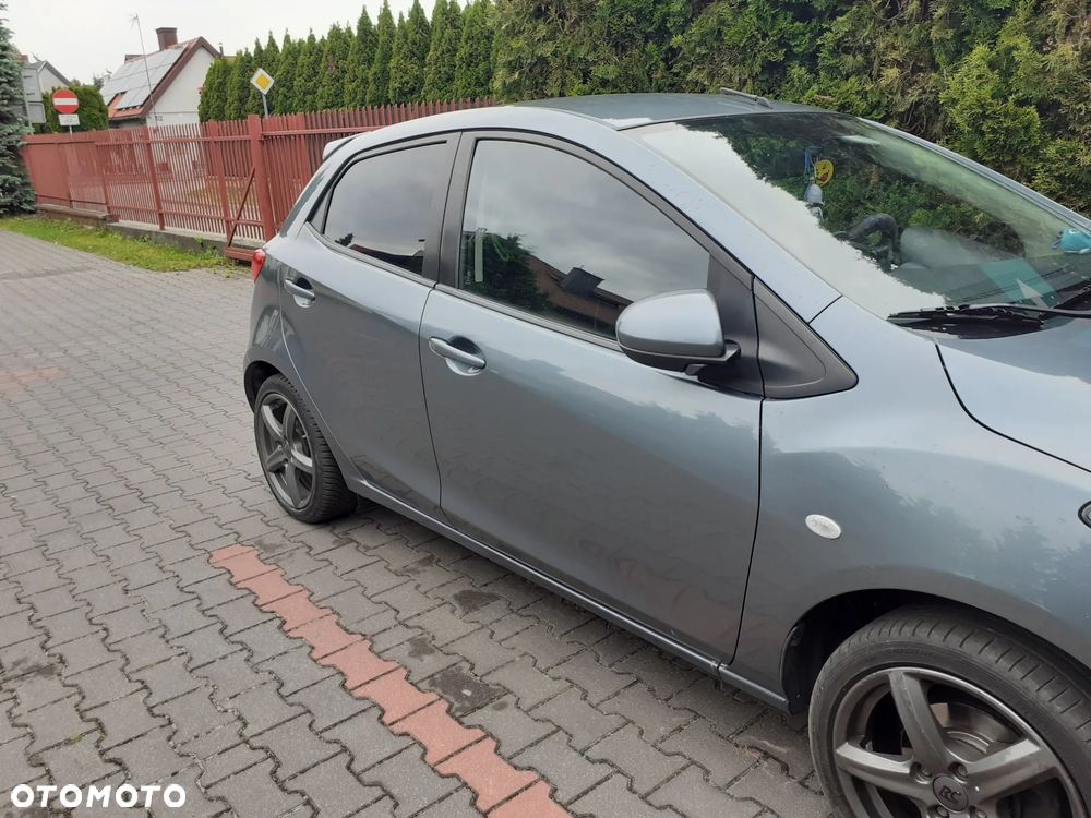 Mazda 2 1.3 Navi + - 2