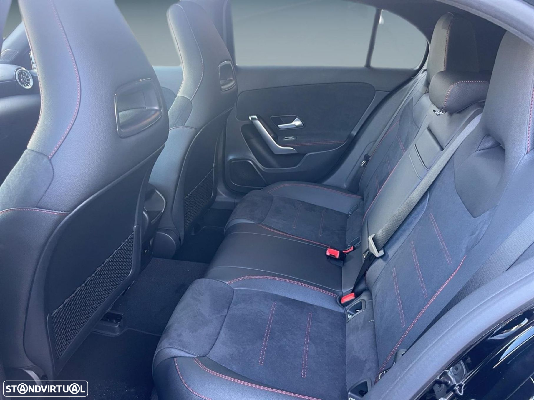 Mercedes-Benz A 200 - 6