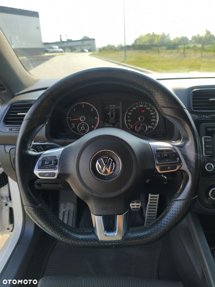 Volkswagen Scirocco 2.0 TDI - 13