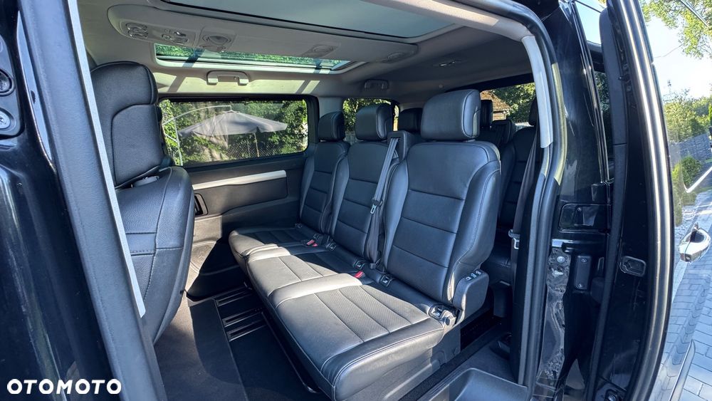 Peugeot Traveller L1 2.0 EAT8 Business - 30