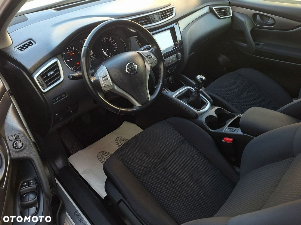 Nissan Qashqai - 16