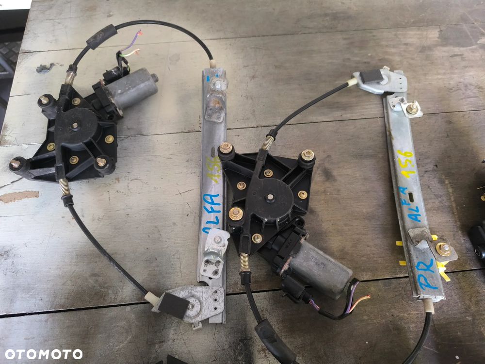 alfa romeo 156 sedan zamek klamka drzwi  podnośnik szyb - 2