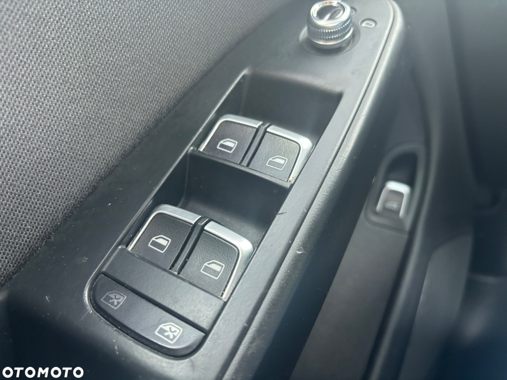 Audi A4 2.0 TDI DPF clean diesel Ambiente - 9