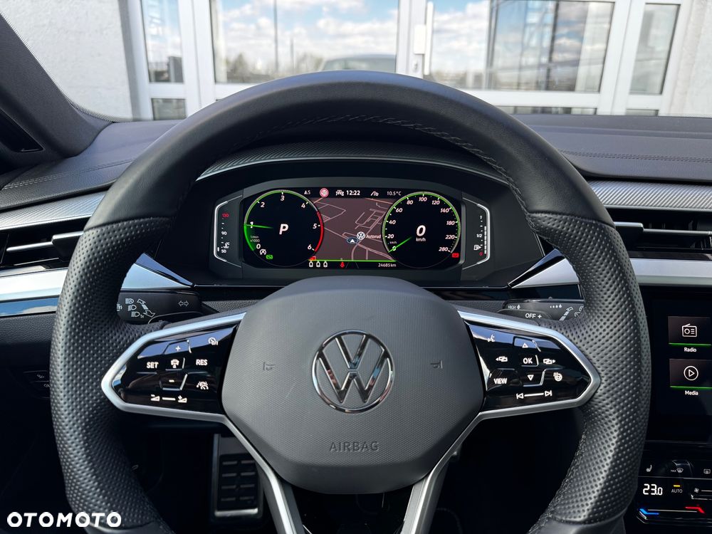 Volkswagen Arteon Shooting Brake 2.0 TDI SCR 4Motion DSG R-Line - 17