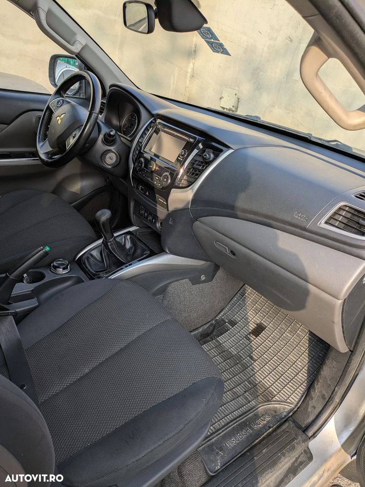 Mitsubishi L200 - 5