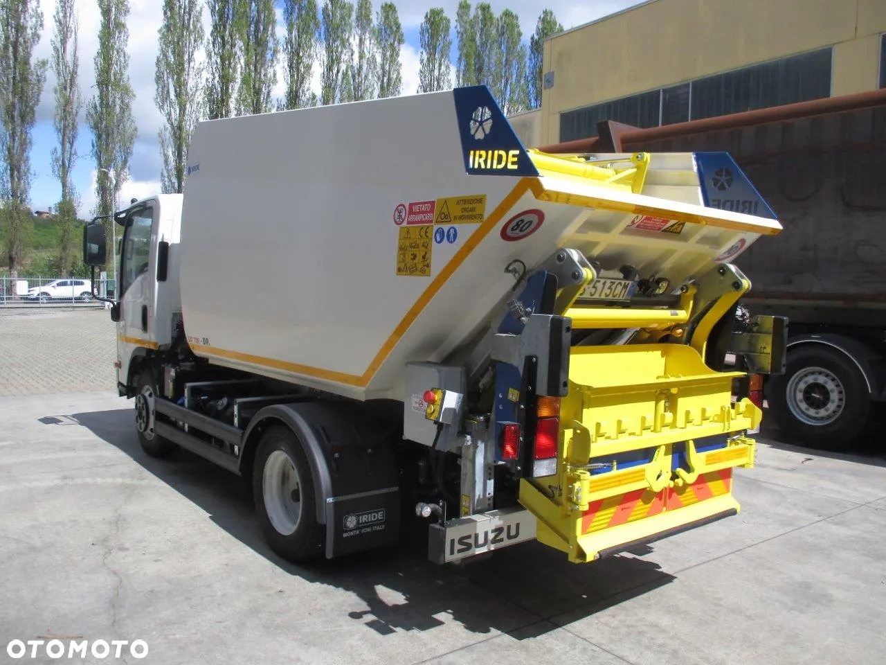Isuzu p75 śmieciarka z nową zabudową IRIDE - 3