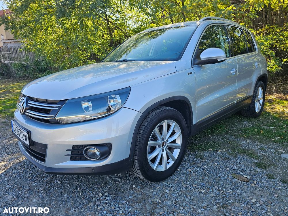 Volkswagen Tiguan 2.0 TDI DPF BlueMotion Technology Lounge Sport & Style - 2