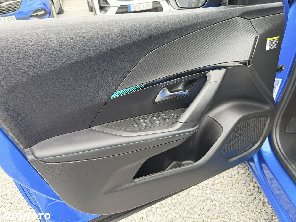 Peugeot 2008 Benzin 100 Business - 18