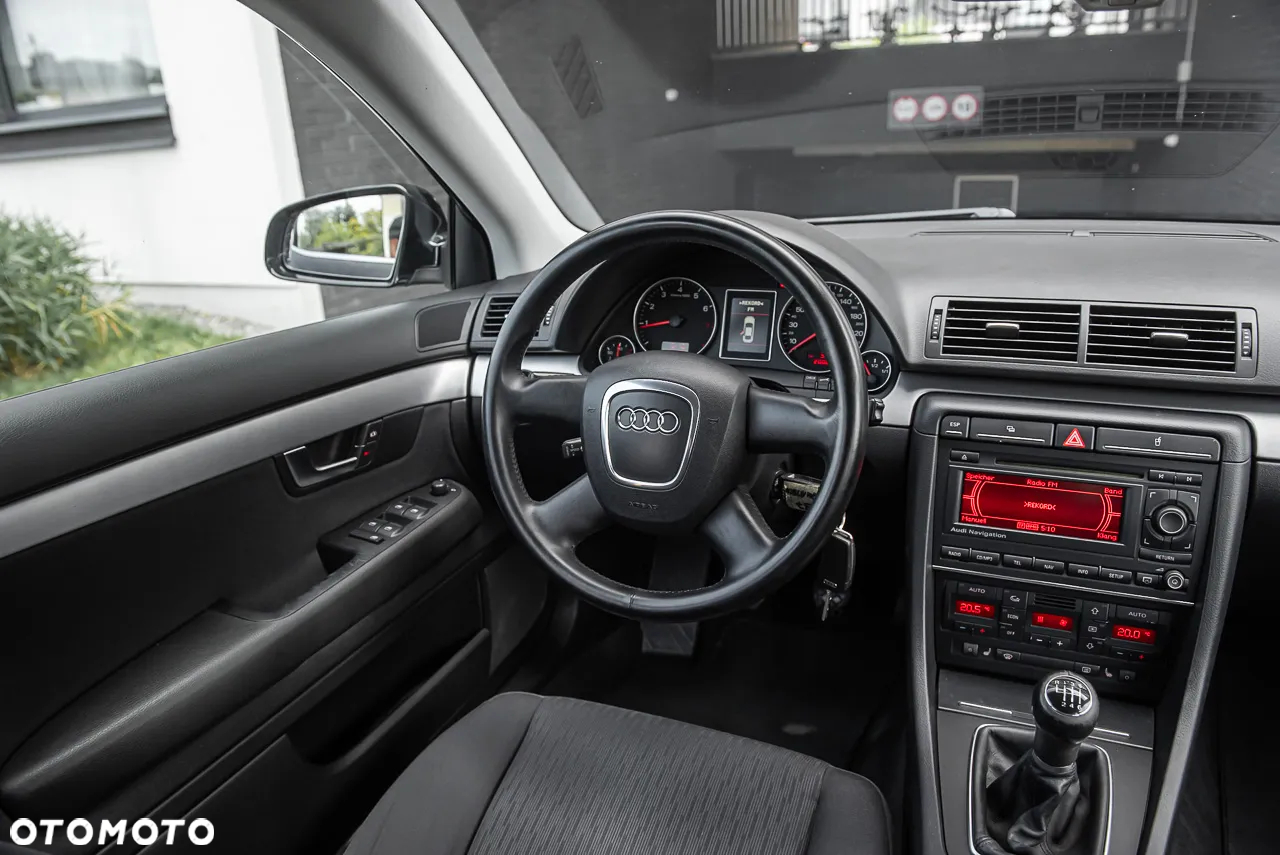 Audi A4 Avant 1.8 T quattro - 24