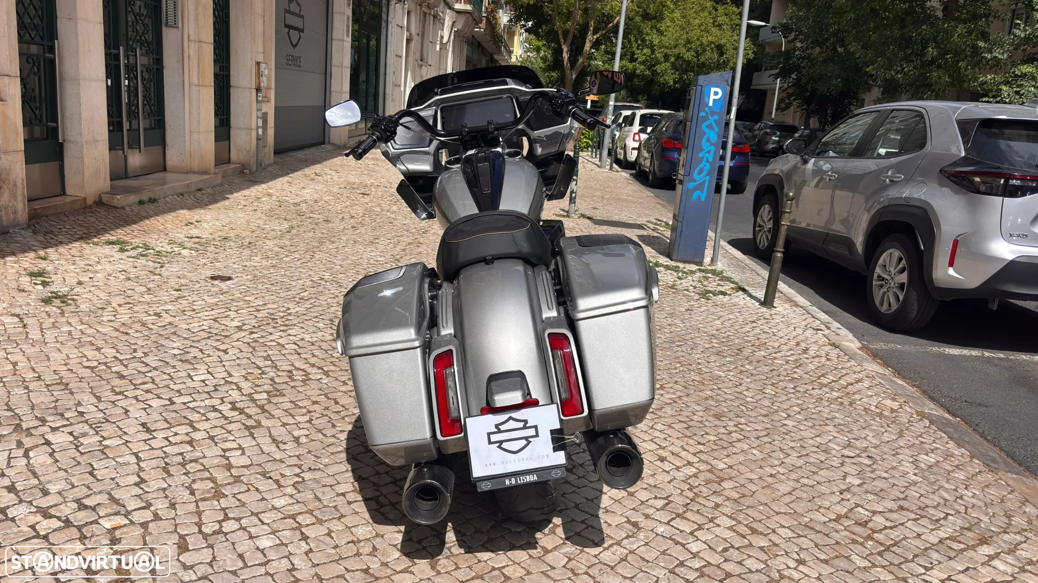 Harley-Davidson Road Road Glide CVO - 5