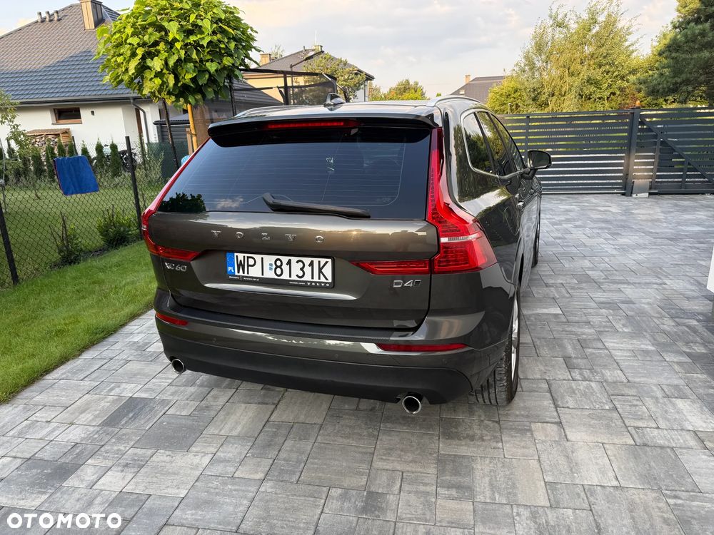Volvo XC 60 D4 AWD Momentum - 16