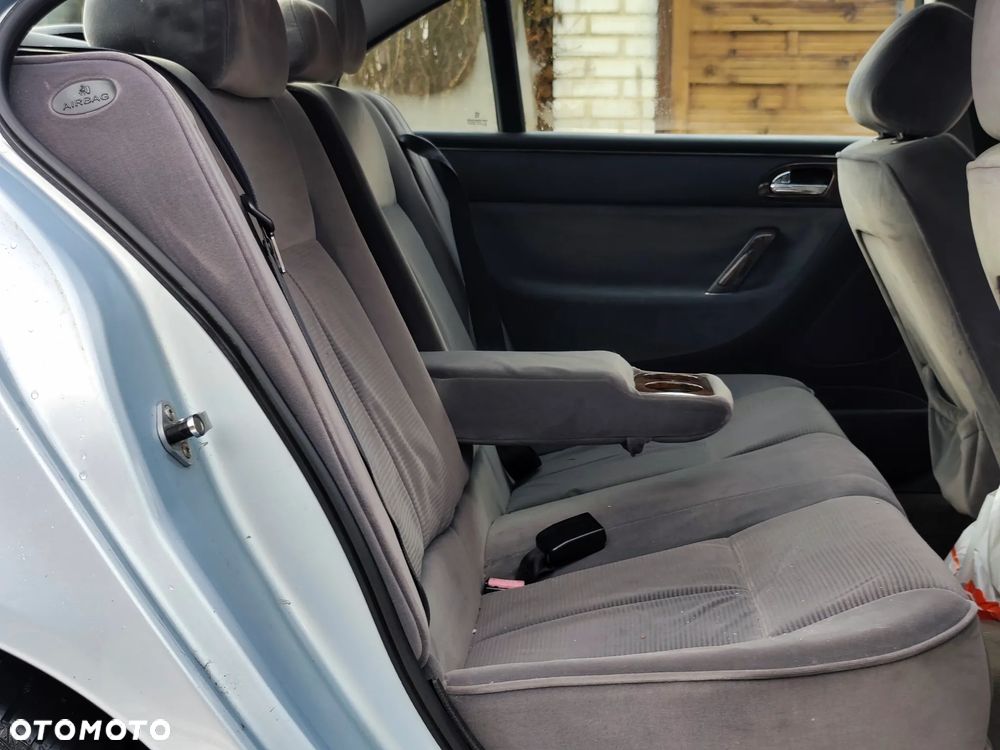 Peugeot 607 2.2 HDI Pack Ivoire - 15