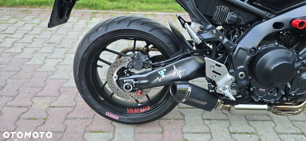Yamaha MT - 24