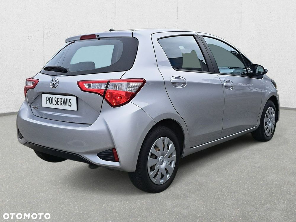 Toyota Yaris - 5