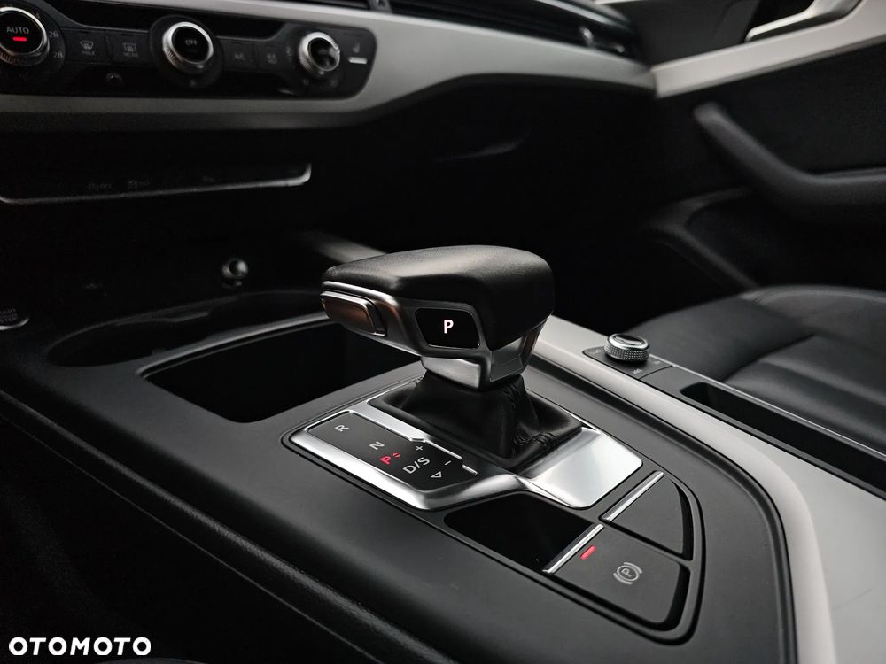 Audi A4 Avant 30 TDI mHEV S tronic - 12