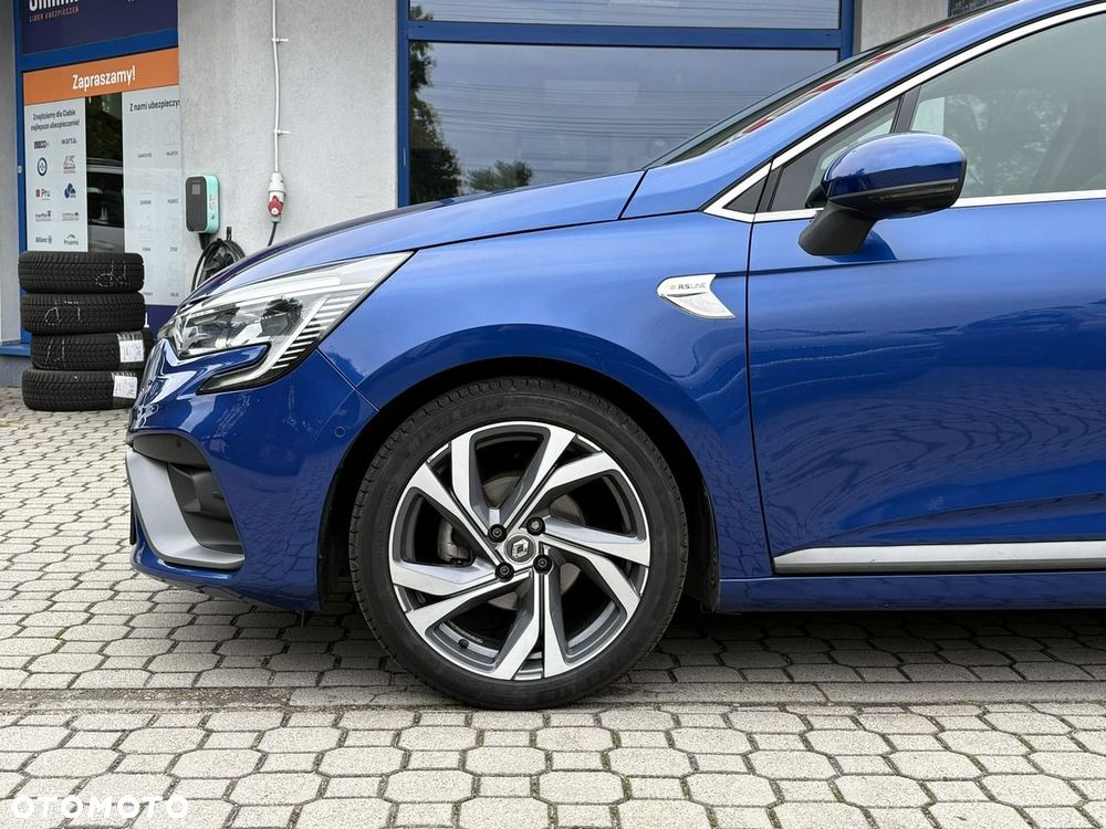 Renault Clio - 10