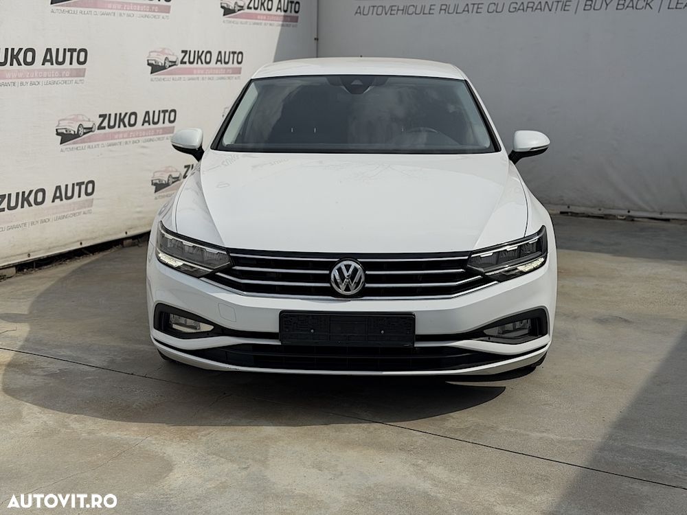 Volkswagen Passat 2.0 TDI DSG Comfortline - 2