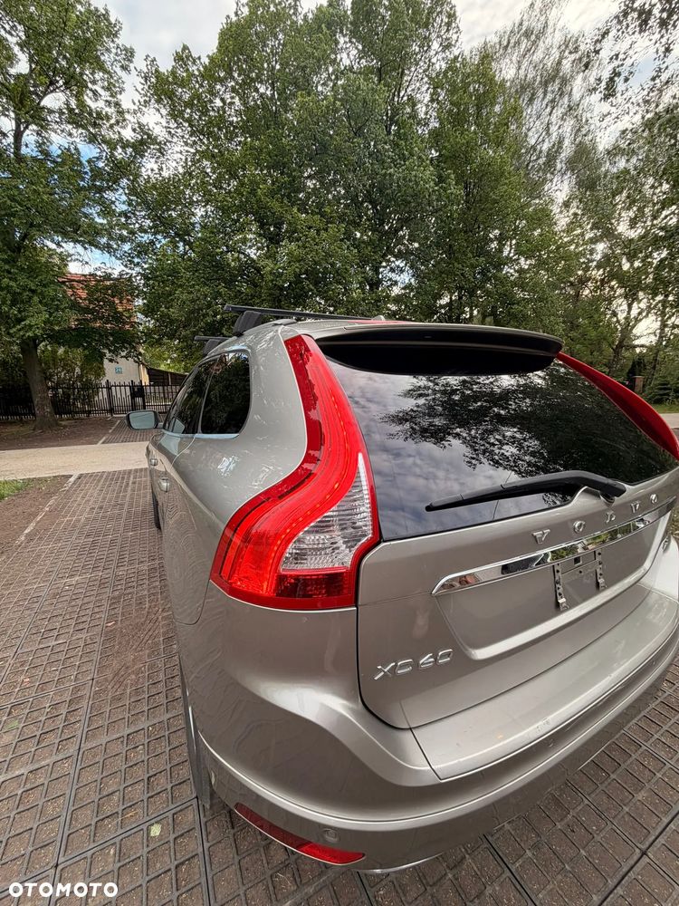 Volvo XC 60 - 22