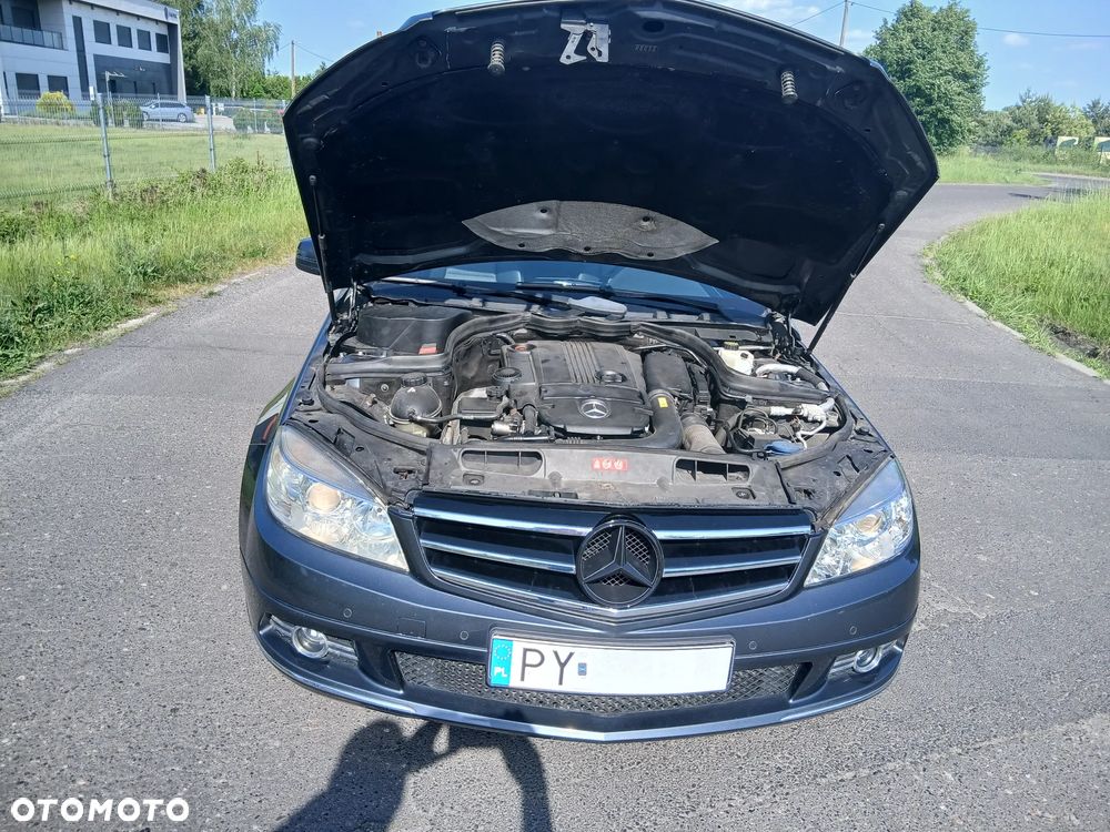 Mercedes-Benz Klasa C 180 CGI Automatik BlueEFFICIENCY Avantgarde - 5