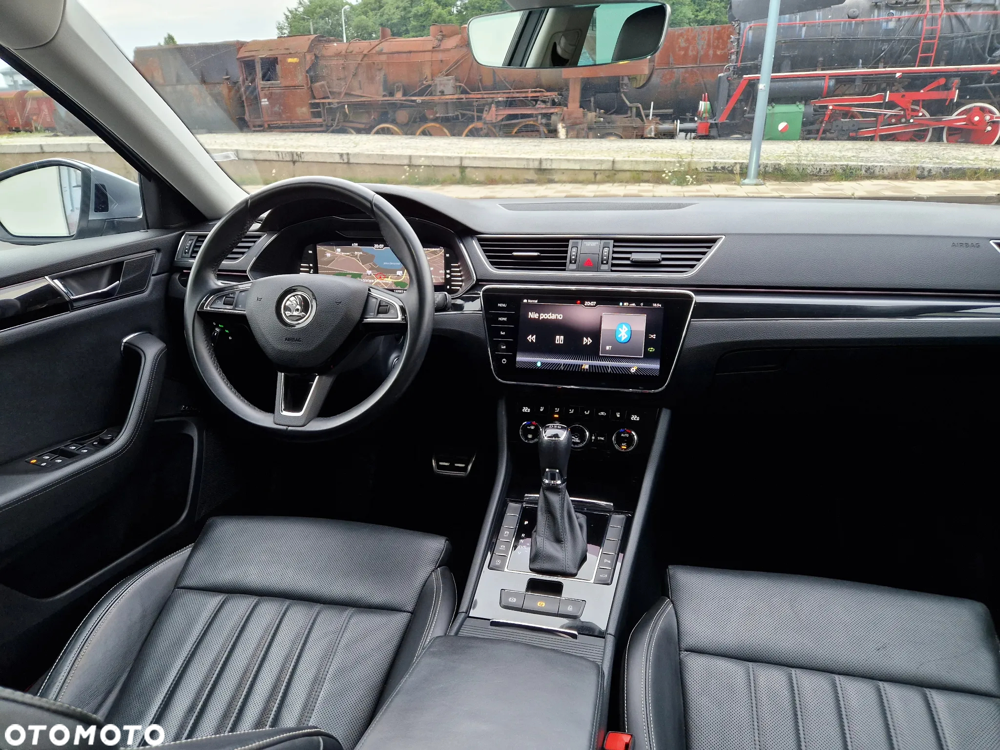 Skoda Superb 2.0 TSI L&K DSG - 11